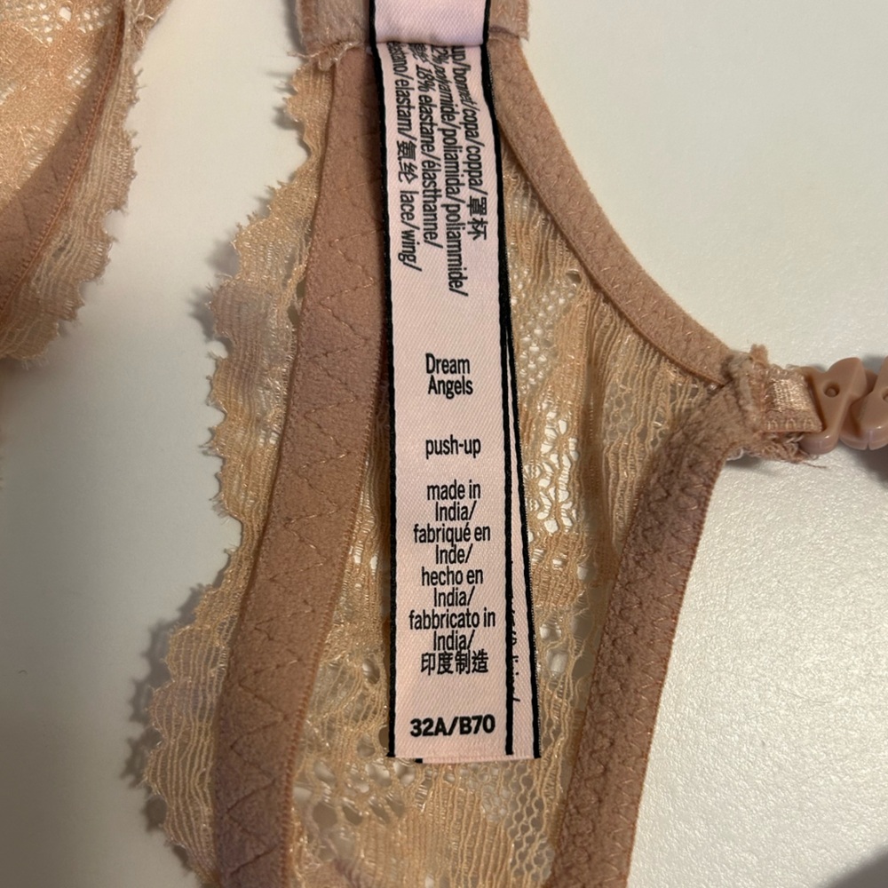 2 Victoria’s Secret Size 32A Dream Angels Push Up Bras - Picture 9 of 9